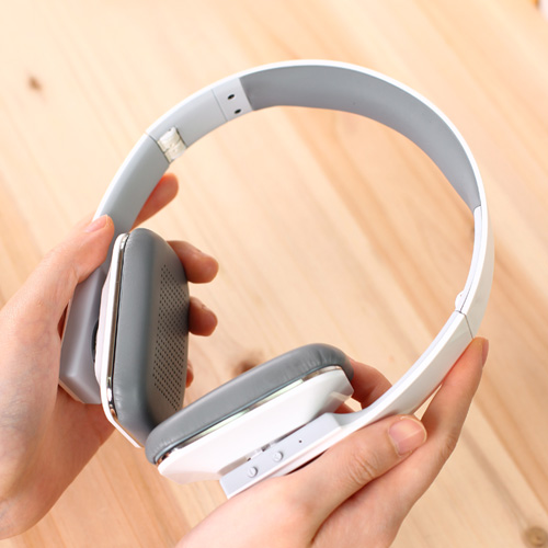 Coms 블루투스 스테레오 헤드폰(v3.0+EDR/class2지원)/강력한저음출력/화이트