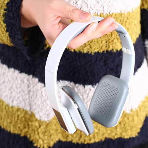 Coms 블루투스 스테레오 헤드폰(v3.0+EDR/class2지원)/강력한저음출력/화이트