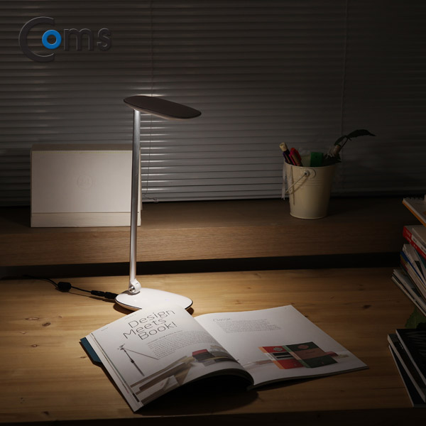 Coms 스탠드 LED 램프, 900Lux (3단 밝기 조절, UV 눈보호)