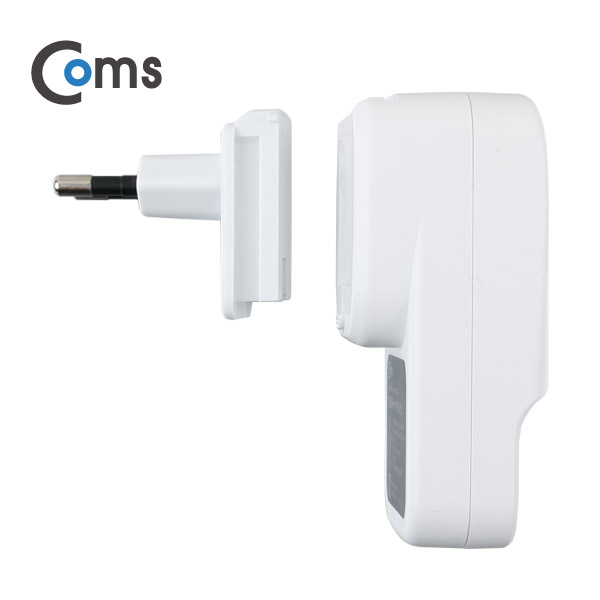 Coms 해외 여행용 USB 4포트 멀티 충전기/아답터/어댑터, 변환용, White