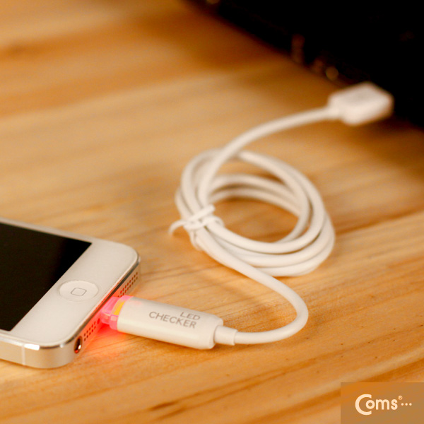 Coms iOS 스마트폰 5 LED 케이블/ 완충알림/White/8핀/충전