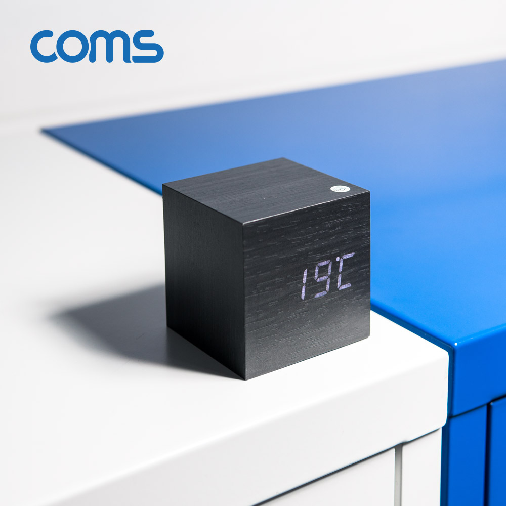 Coms 디지털 LED 나무시계(초미니형 / 정사각형 / 화이트 LED / 알람기능포함 / Black)