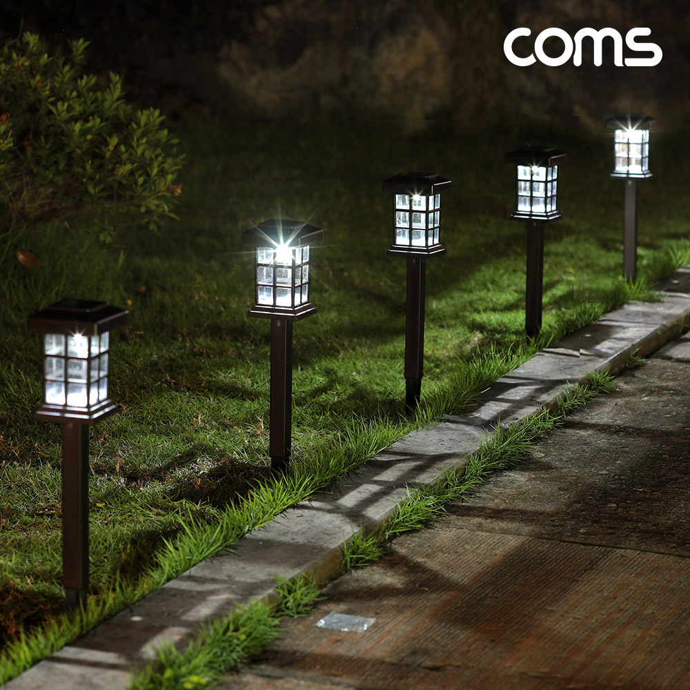 Coms 태양광 LED 정원등 사각격자형 인테리어조명 (2개입) 잔디등 야외등 전원주택 테라스 조명등 데크등
