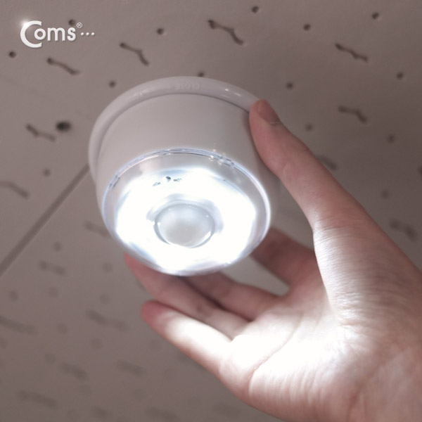 Coms 램프(센서등 감지형) 6LED 천장 설치형 흰색, AAAx4
