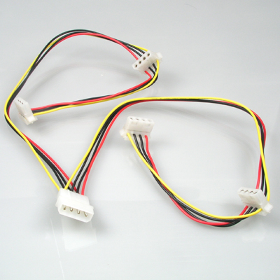 Coms 12V 전원 4분배 케이블 - 길이 47Cm [P2616]