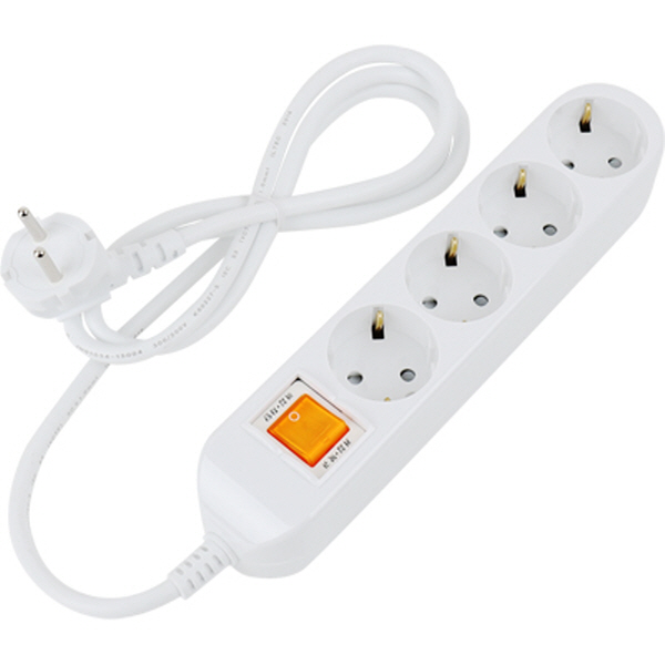 PnK P062A 안전 멀티탭 4구 접지 1.5m (10A)