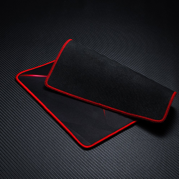 Redragon CAPRICORN P012 게이밍 마우스 패드 (330x260x3mm)