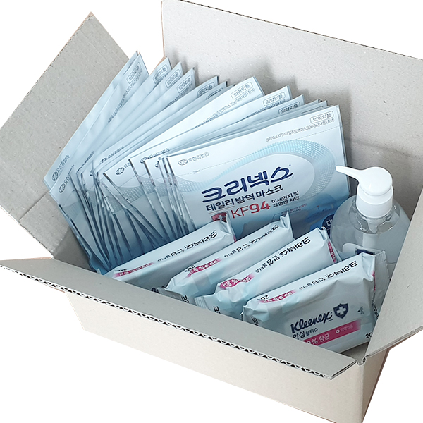 크리넥스 마스크 KF94 20장 물티슈20매 4개  손소독 1개 위생용품세트 YK024
