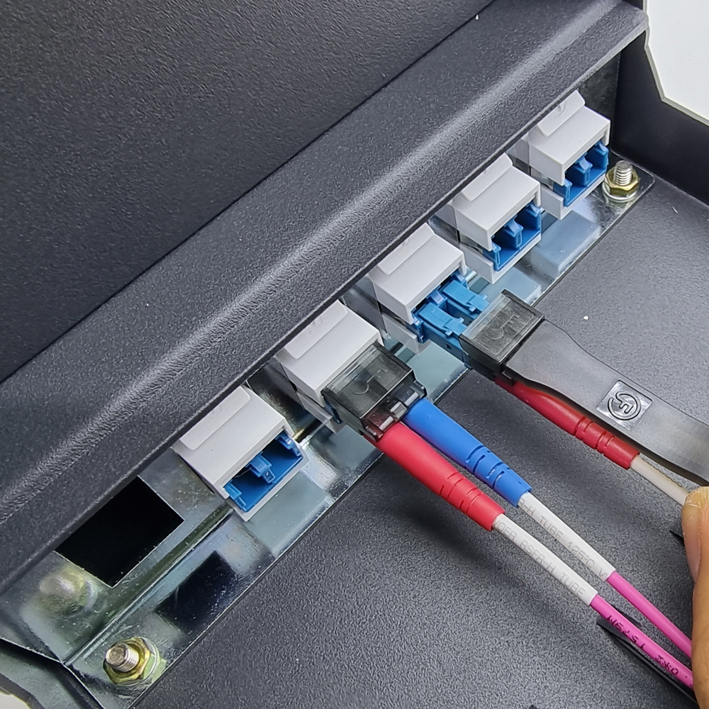 [LANstar] LC 광케이블 잠금장치, 락 포트 10개 포함, 블랙색상 [30527]