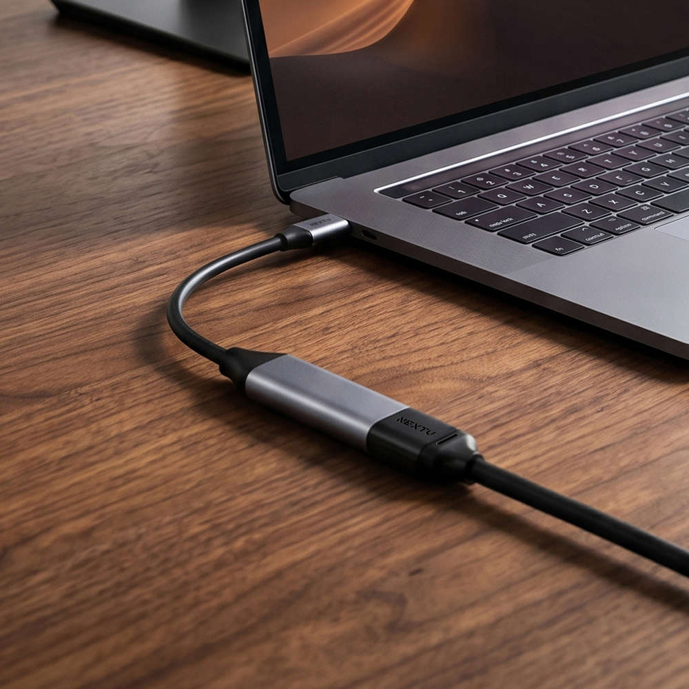 넥스트유 USB-C to HDMI 2.1 8K 변환 케이블 1m 9301CHM