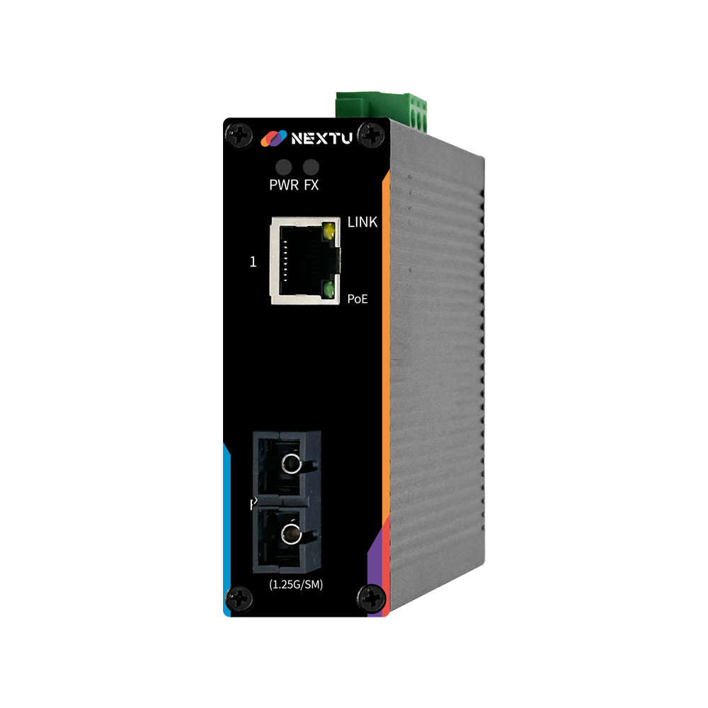 넥스트유 산업용 PoE 기가비트 광 미디어 컨버터 SC POE9015GDT-SCS