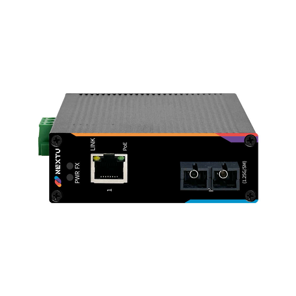 넥스트유 산업용 PoE 기가비트 광 미디어 컨버터 SC POE9015GDT-SCS
