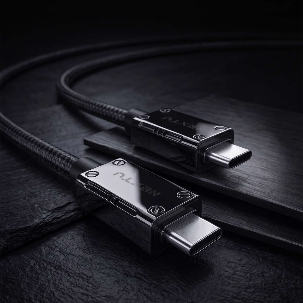 넥스트유 USB C to C 충전 케이블 PD3.1 240W 2m CC8802