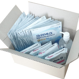 크리넥스 마스크 KF80 20장 물티슈20매 4개  손소독 1개 위생용품세트 YK022