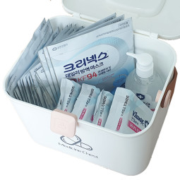 크리넥스 마스크 KF94 20장 물티슈20매 4개  손소독 1개 구급함 세트 YK032